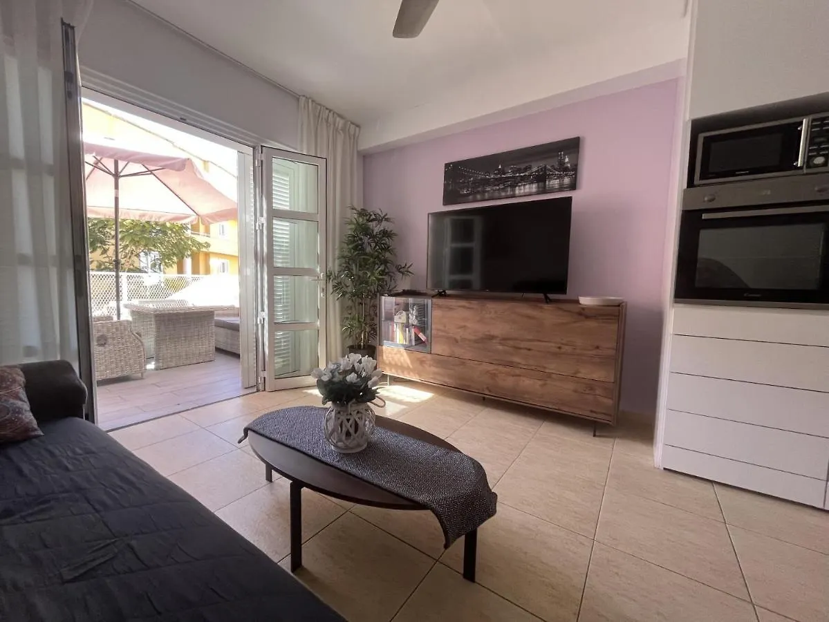 아데제 Orlando Pool View And Cozy Terrace 아파트