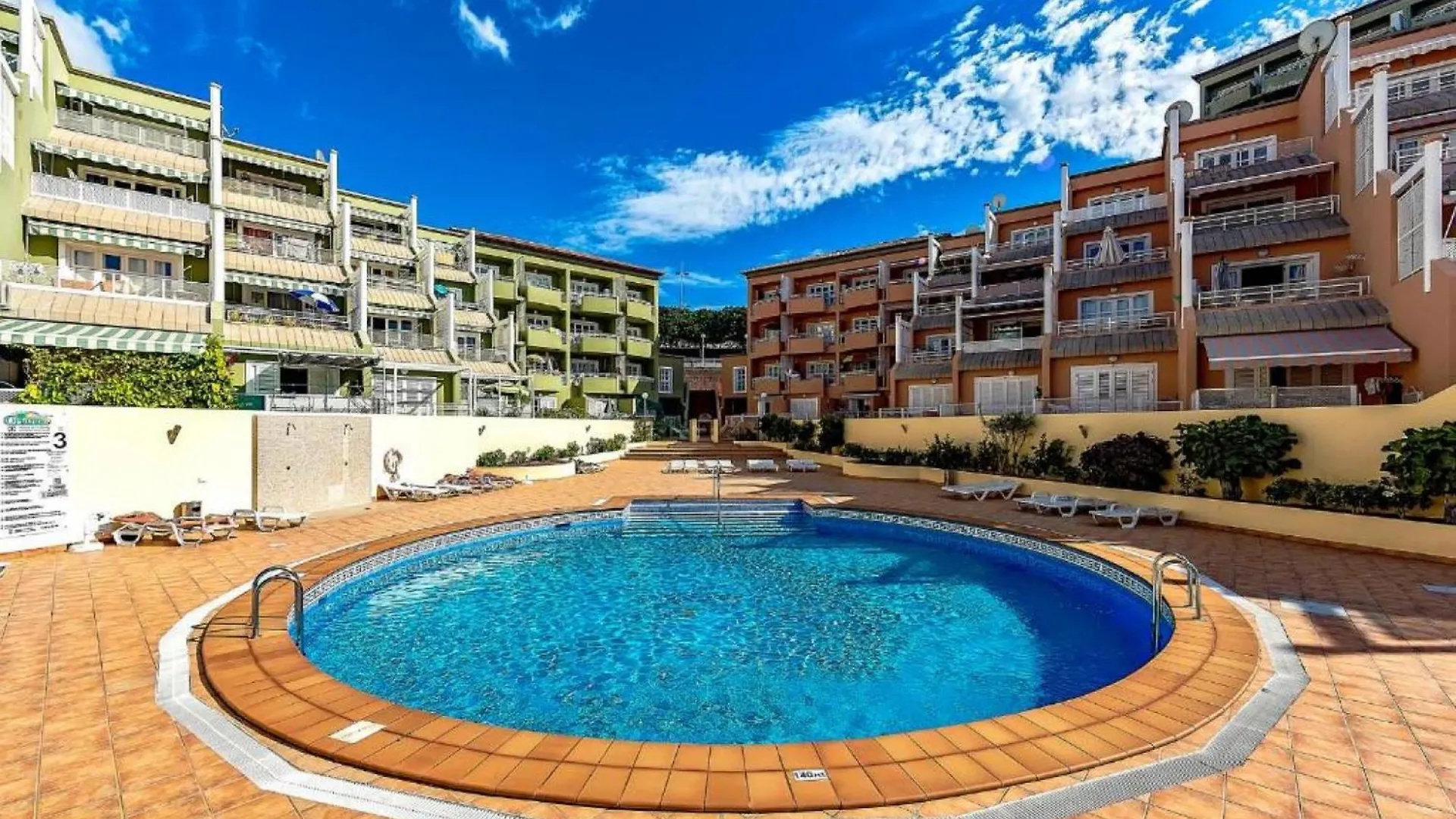 아데제 Orlando Pool View And Cozy Terrace 아파트